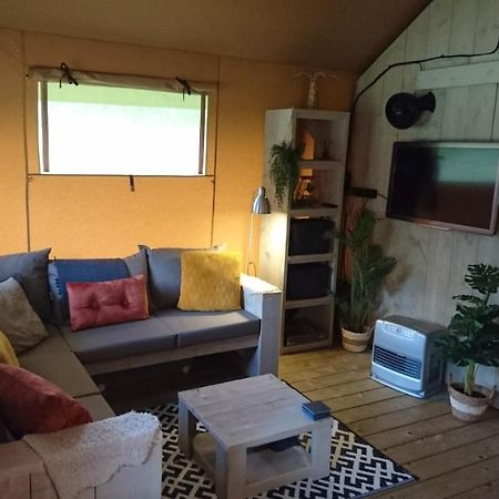 Camping Yn'E Lijte 赫劳 外观 照片