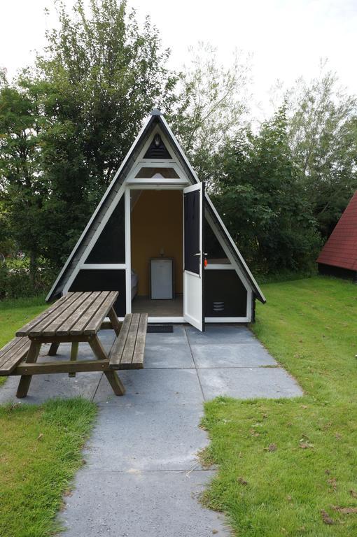 Camping Yn'E Lijte 赫劳 外观 照片